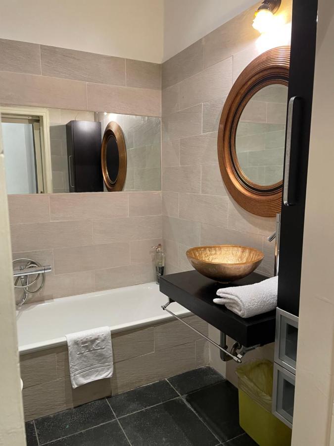 Elegant Apt-Typical Roman Palazzina Pz Alessandria Ngoại thất bức ảnh