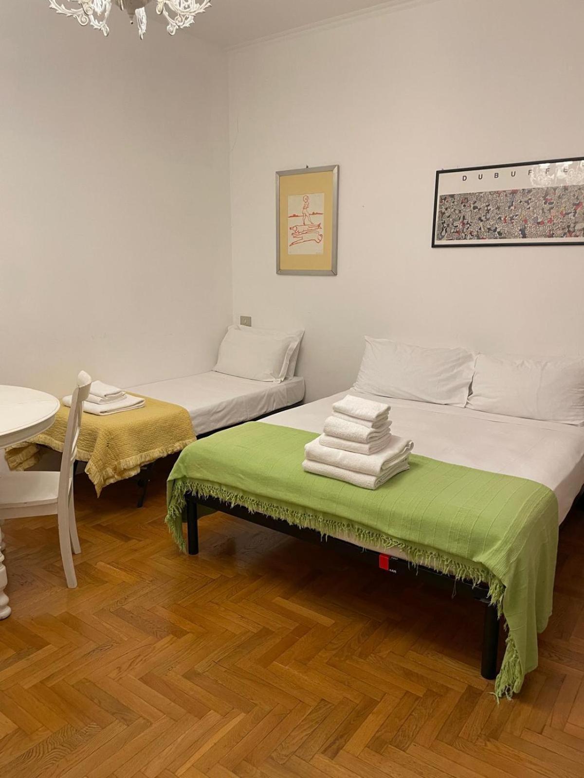 Elegant Apt-Typical Roman Palazzina Pz Alessandria Ngoại thất bức ảnh