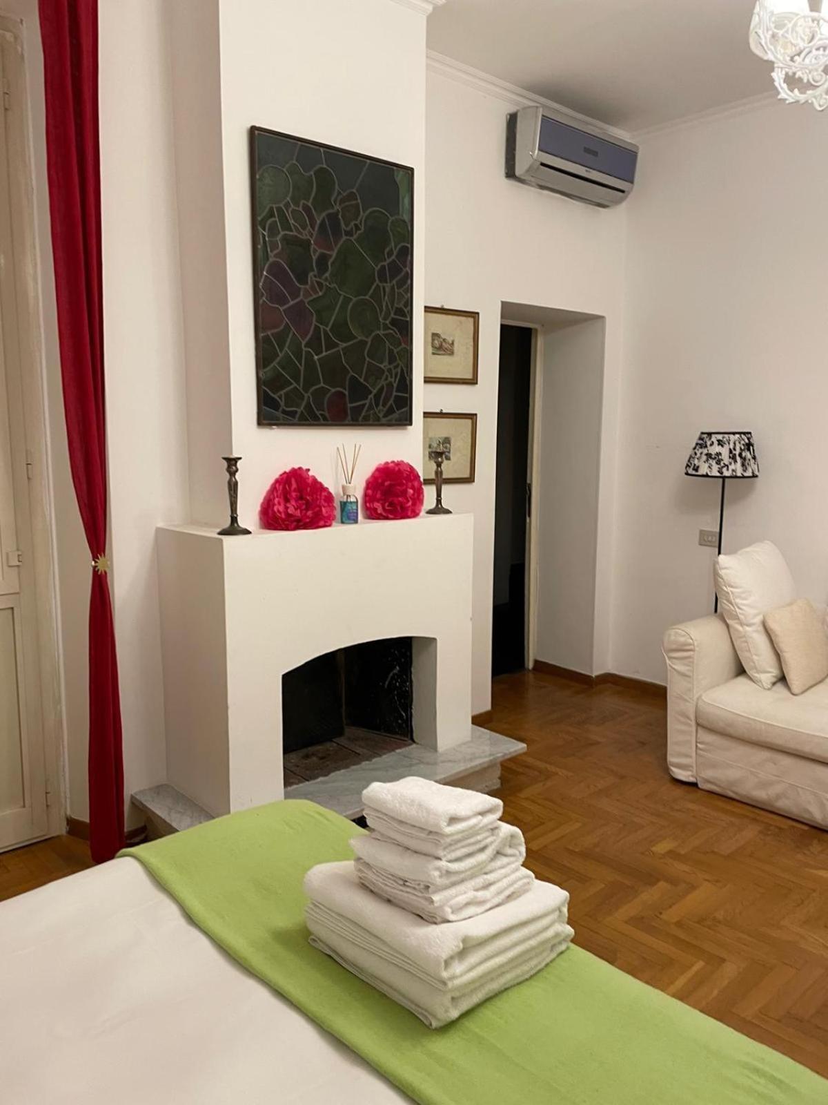 Elegant Apt-Typical Roman Palazzina Pz Alessandria Ngoại thất bức ảnh
